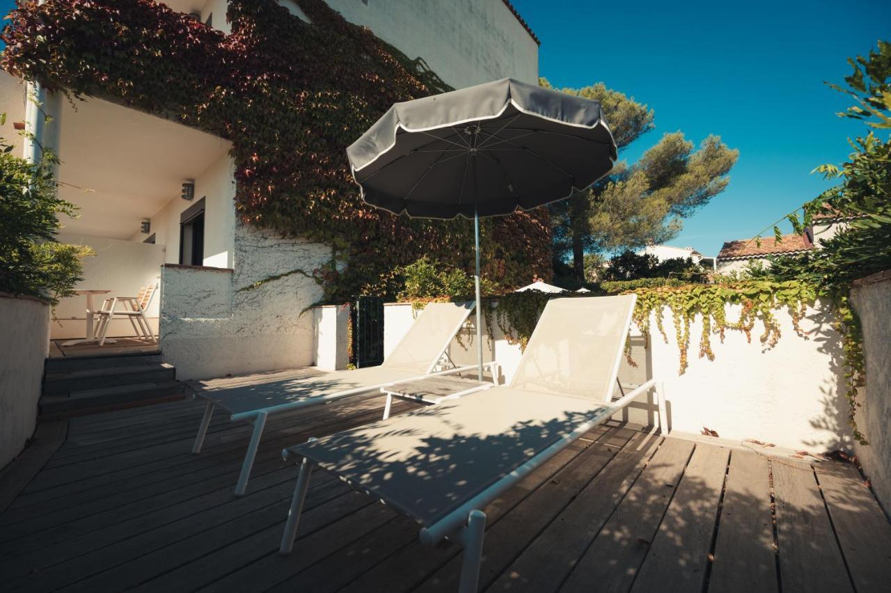 Van Der Valk Hotel Le Catalogne Сен-Агулф Екстериор снимка