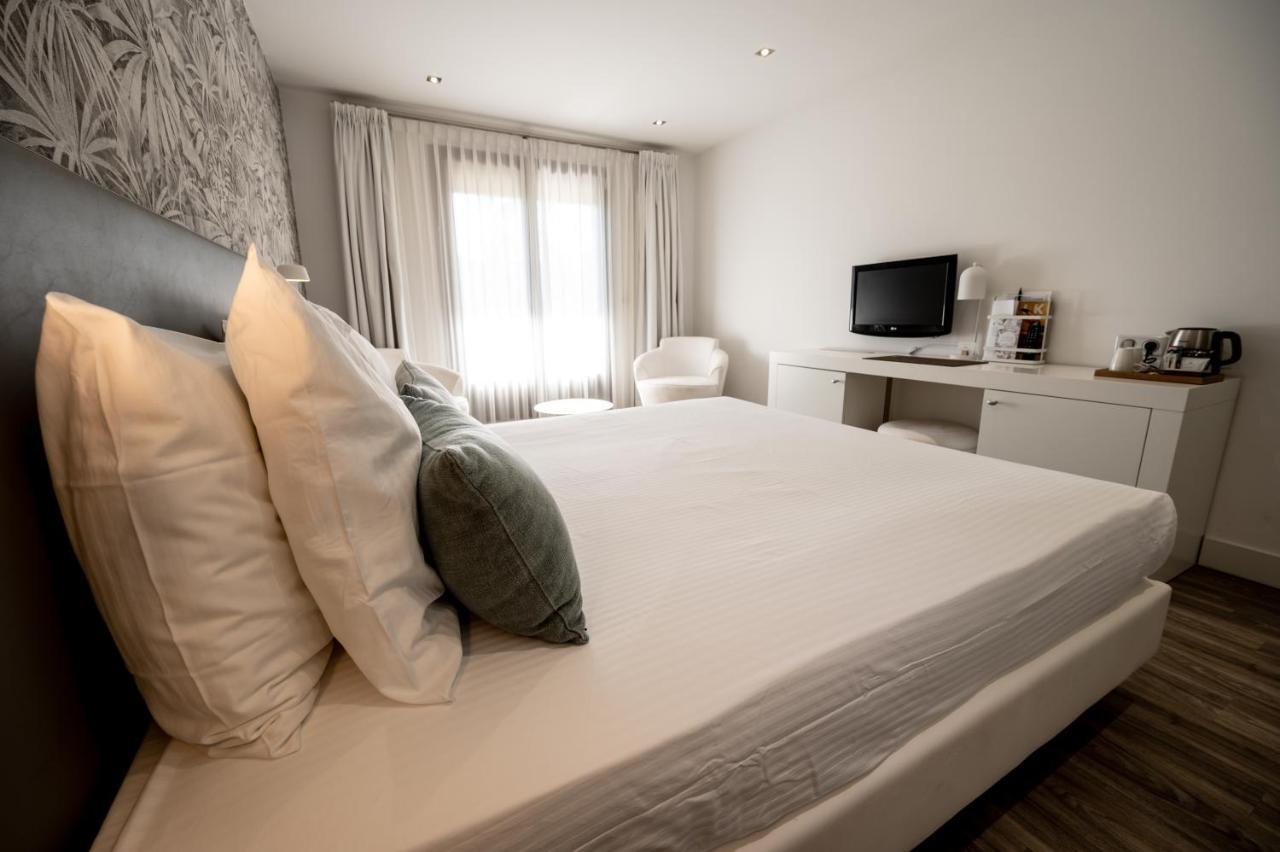Van Der Valk Hotel Le Catalogne Сен-Агулф Екстериор снимка