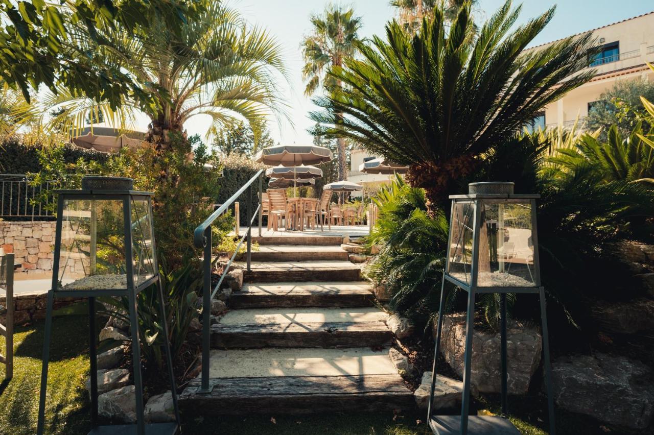 Van Der Valk Hotel Le Catalogne Сен-Агулф Екстериор снимка